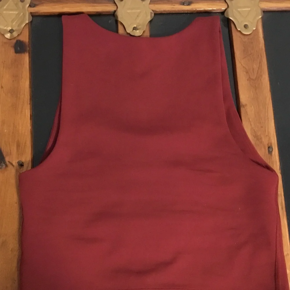 Girlfriend Collective rust  work out top. - Picture 3 of 5